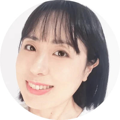 40代女性 モデル カラコン初心者