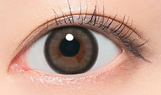 フルフル ワンデー スズカオリーブ着用画像