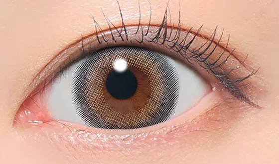 シークレットキャンディーマジック ワンデー クリアグレー着用画像